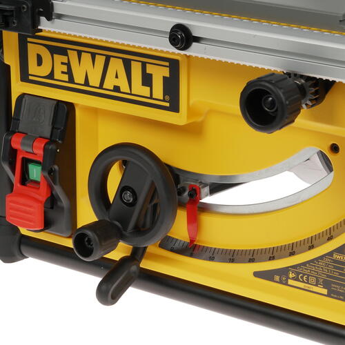 Пила торцовочная DEWALT DWE7492-QS