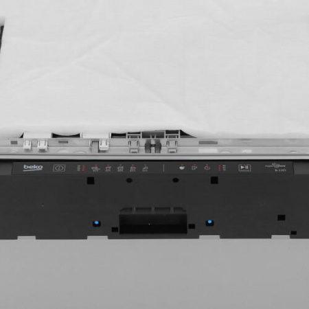 Встраиваемая посудомоечная машина Beko BDIN15560