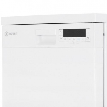 Посудомоечная машина Indesit DFS 1C67 белый