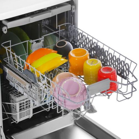 Посудомоечная машина Beko BDFS26120WQ белый