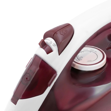 Утюг Maxwell MW-3006 белый/бордовый