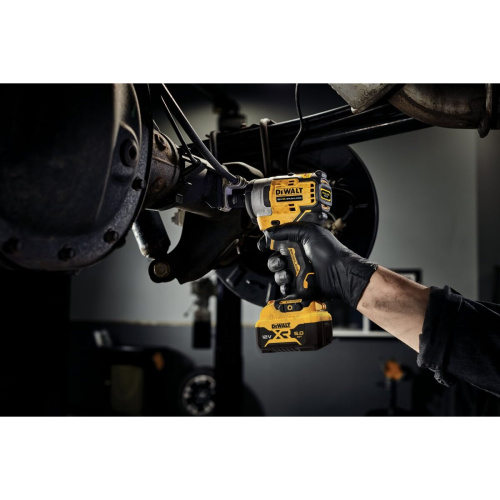Гайковерт аккумуляторный DEWALT DCF901P1-QW 12v 5.0Ah Li-Ion