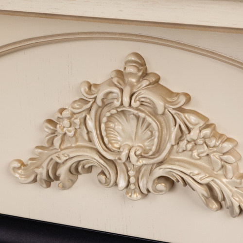 Электрокамин RealFlame Athena WT белый дуб с золотой патиной с очагом Majestic Lux Black RC