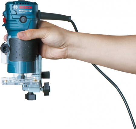 Фрезер Bosch GKF 550